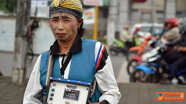 Ani, Potret Seorang Penari Jalanan
