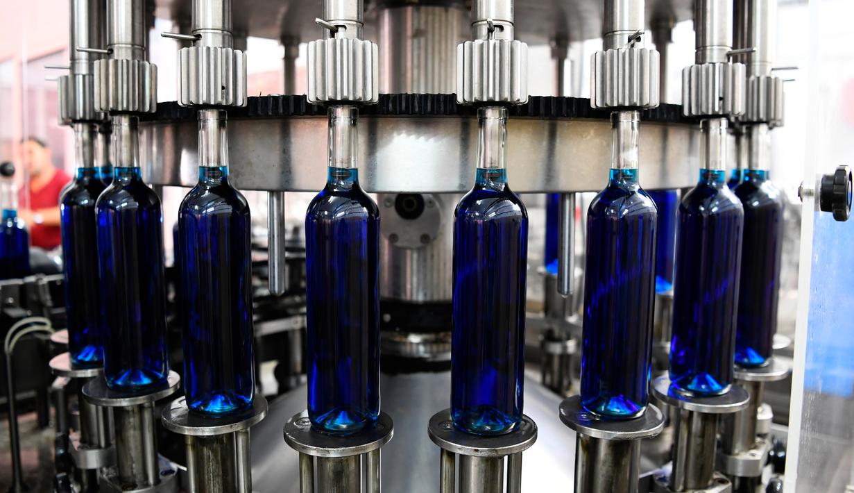 40+ Koleski Terbaik Animasi Botol Anggur Merah - AsiaBateav