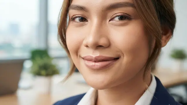 Warna Lipstick yang Cocok untuk Ke Kantor