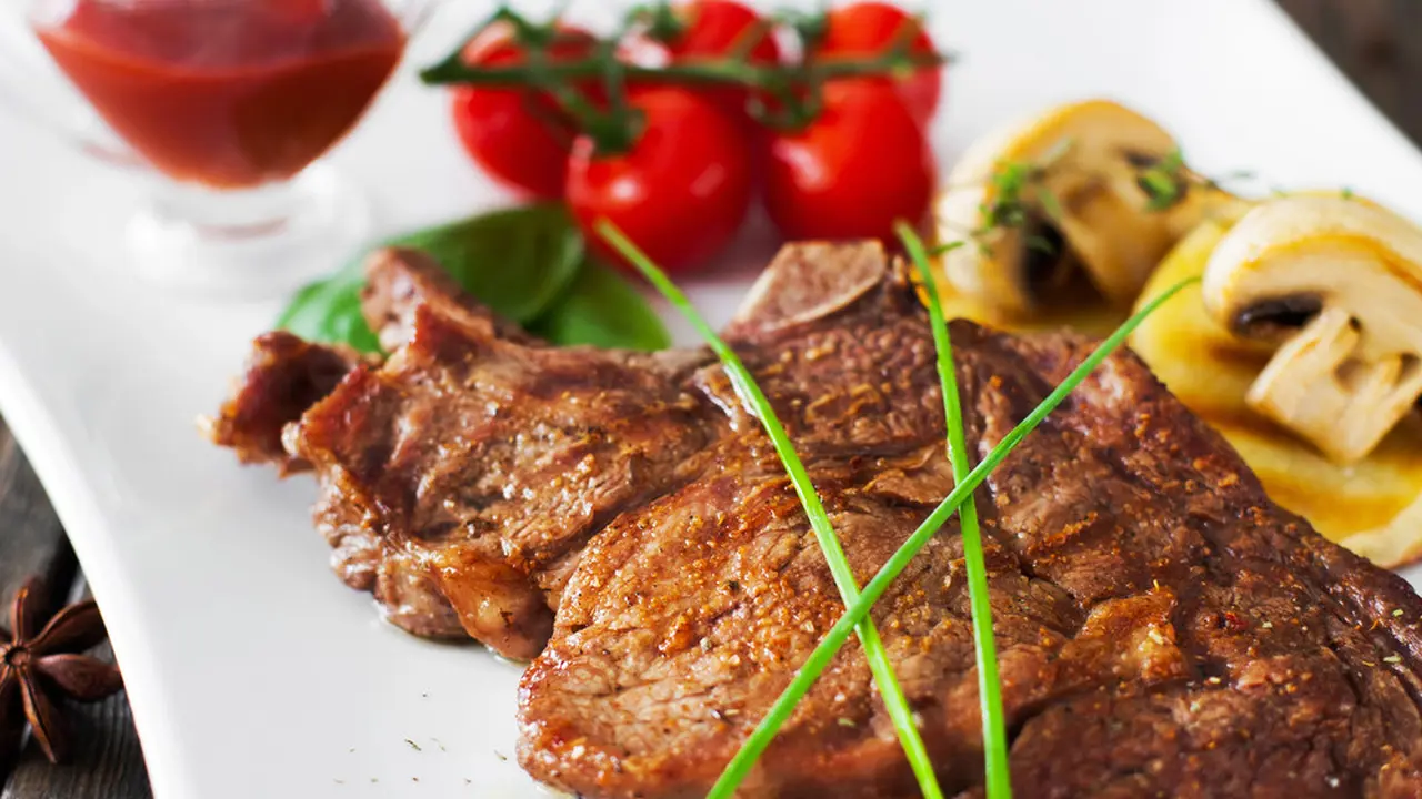 Rahasia Memasak Sayuran untuk Steak, Tetap Crunchy dan Nikmat!