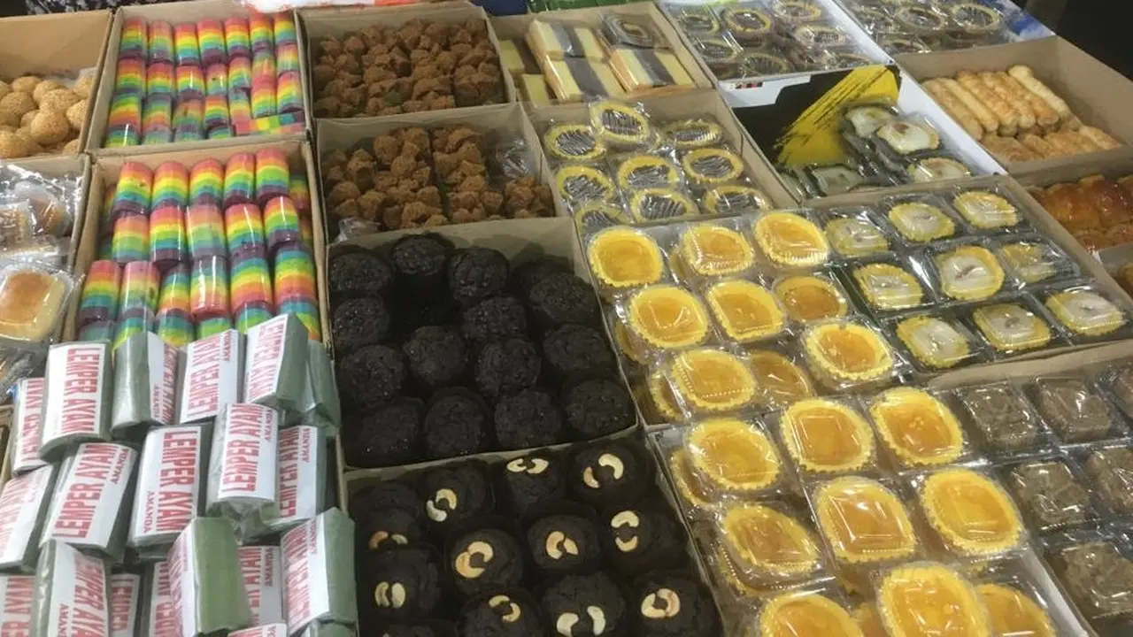 Geliat Pasar Kue Subuh Senen Dengan Ragam Camilan Bisa Konsumsi