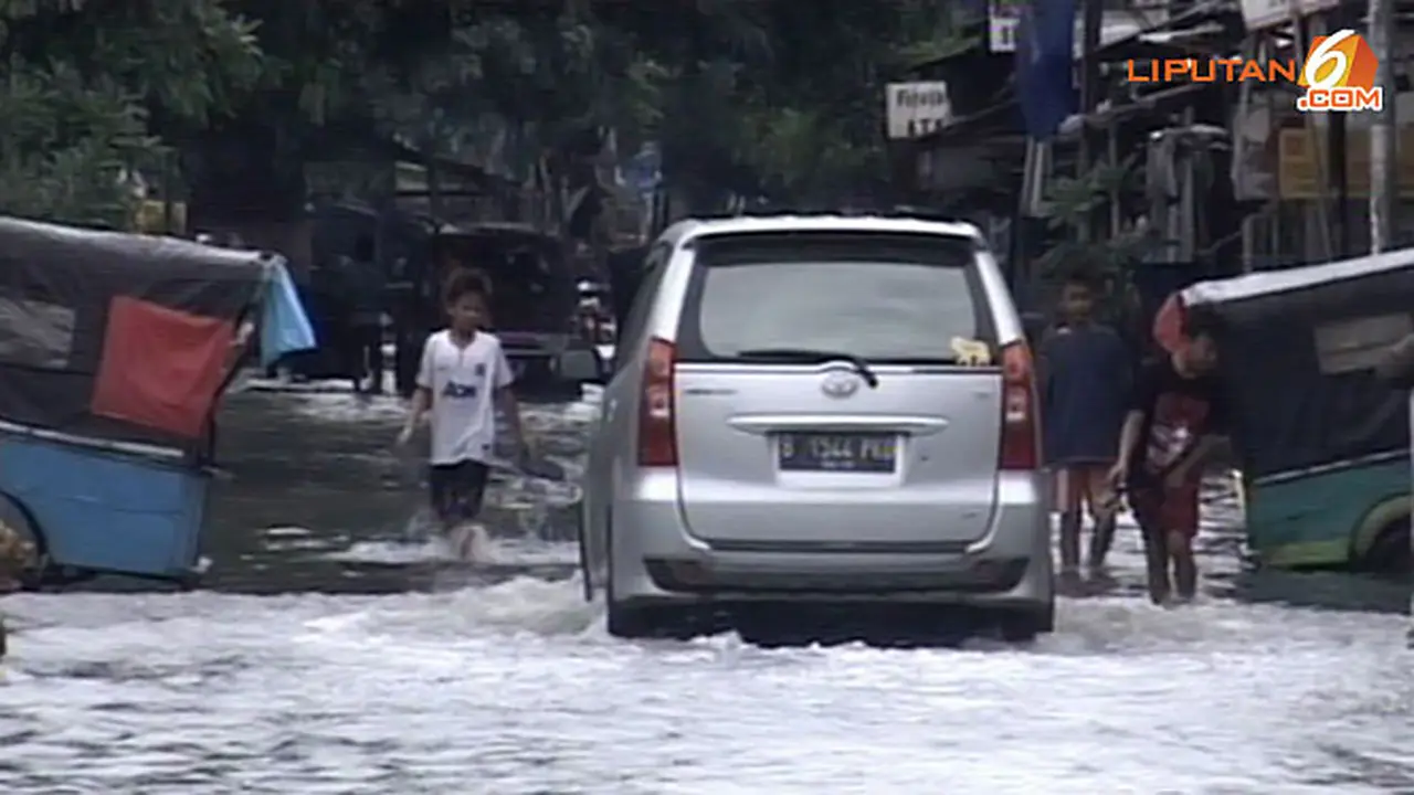 banjir-pademangan-131119c.jpg