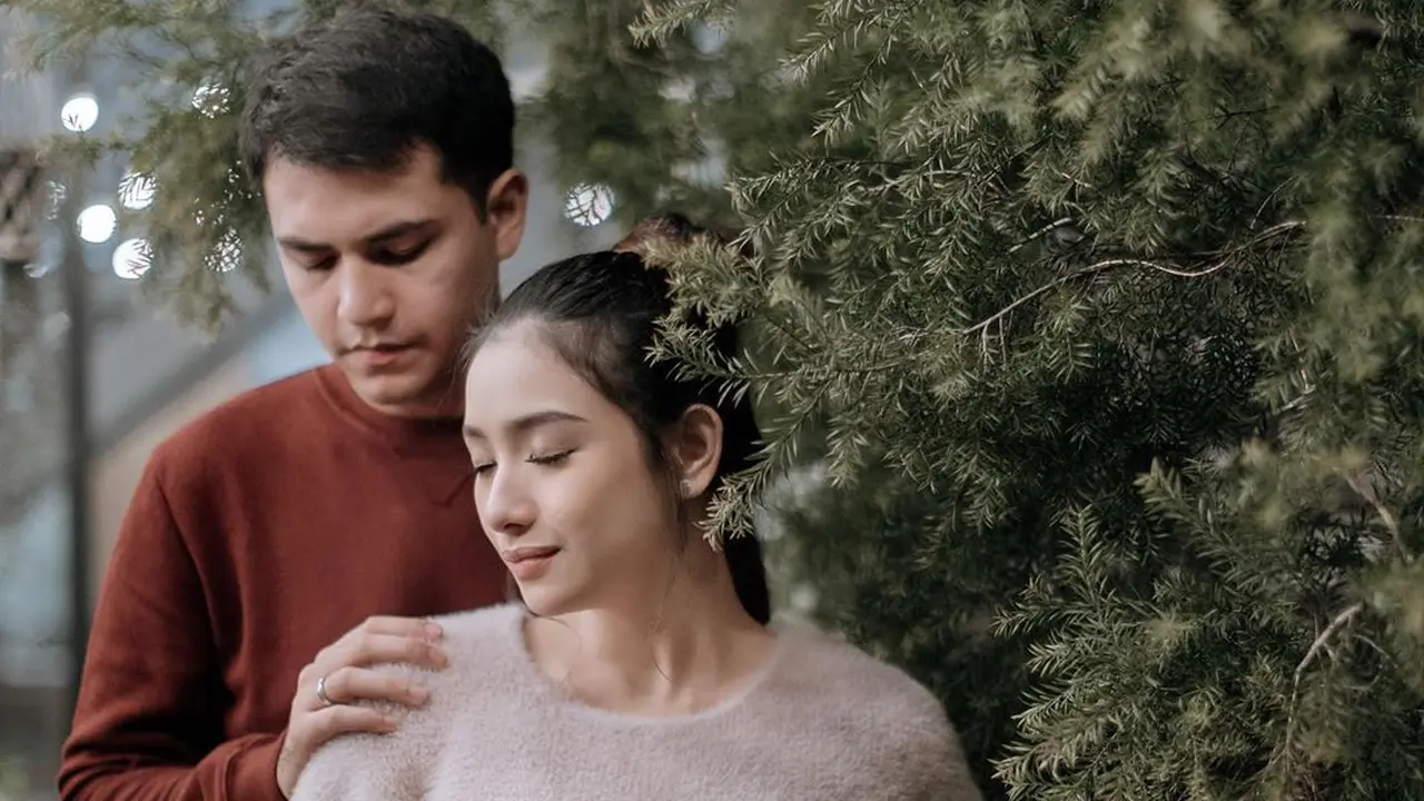[Fimela] Rizky Alatas dan Adzana Bing Slamet