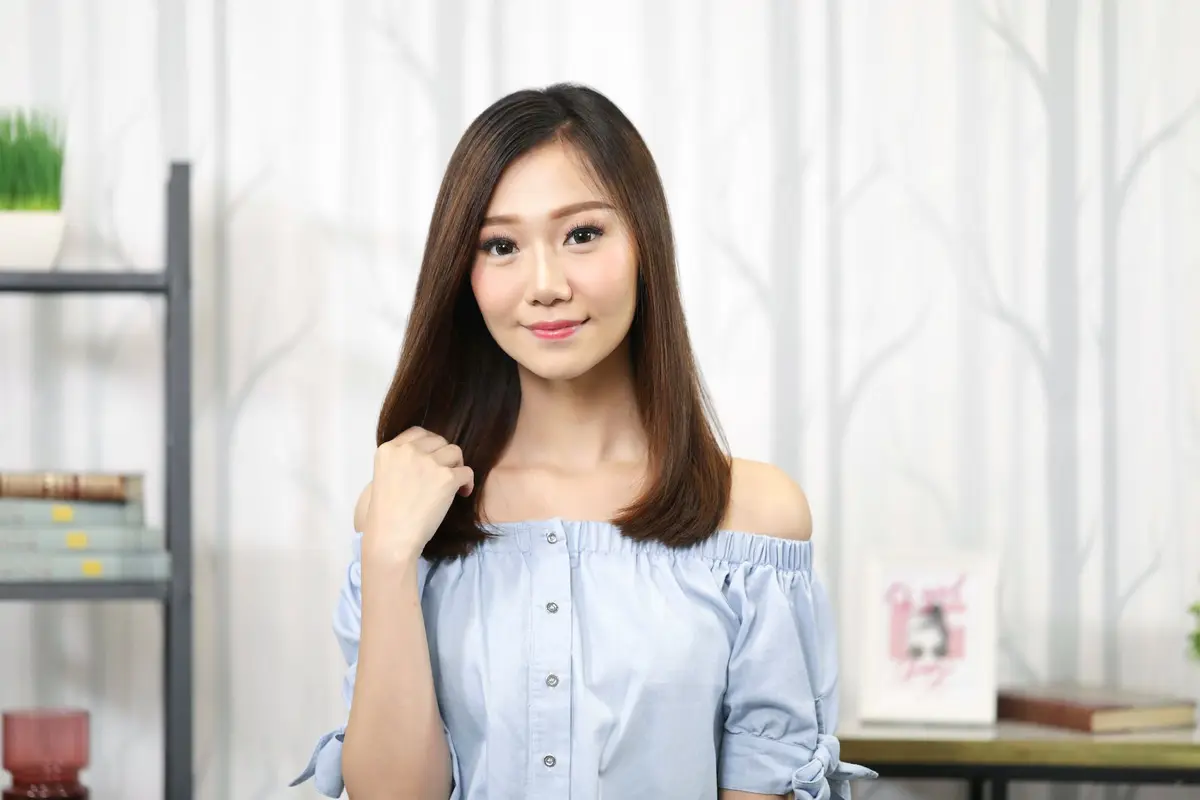 Model rambut blunt cut (Sumber: allthingshair)