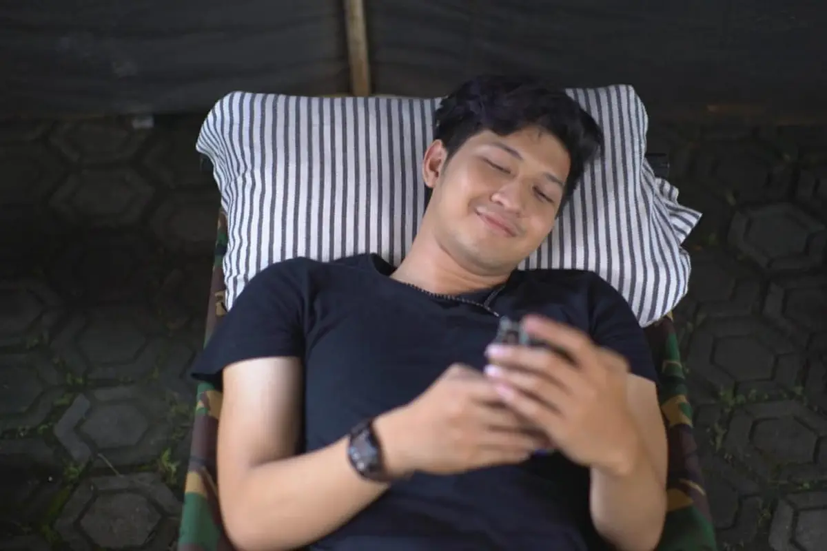 Kisah Cinta Anak Tiri