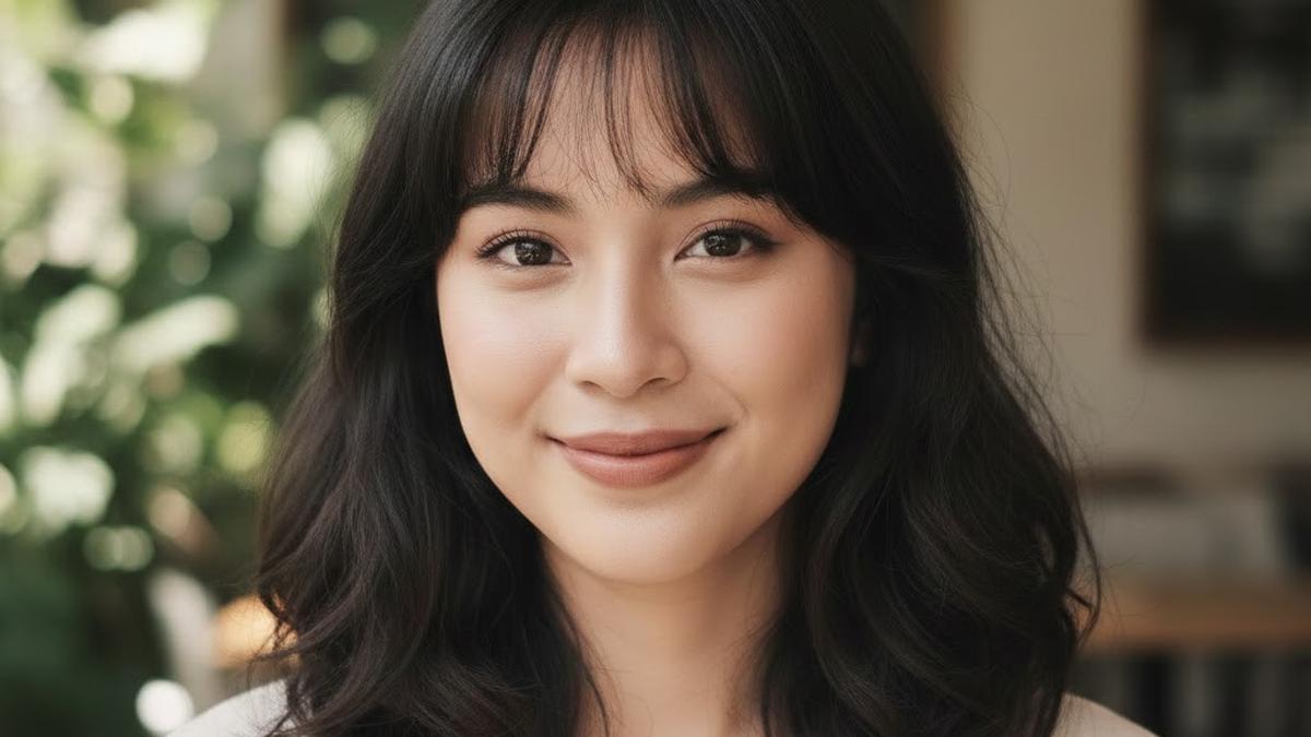 7 Gaya Rambut Birkin Bangs, Cara Mudah Miliki Look ala Wanita Perancis