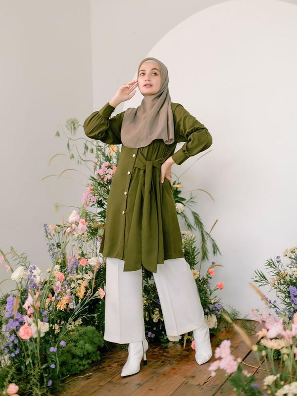 Dipuji Makin Langsing, Ini 6 Potret Terbaru Shireen Sungkar (sumber: Instagram/shireensungkar)