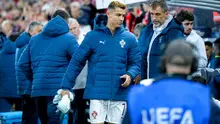 Penyerang Portugal #07, Cristiano Ronaldo, berjalan ke bangku cadangan menjelang pertandingan Grup A4 UEFA Nations League antara Norwegia dan Portugal di Oslo pada 28 September 2026. (Cornelius Poppe/NTB/AFP)