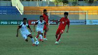 Duel Myanmar vs Brunei di penyisihan Grup B Piala AFF U-19 2018 di Stadion Joko Samudro, Gresik, Minggu (8/7/2018). (Bola.com/Zaidan Nazarul)