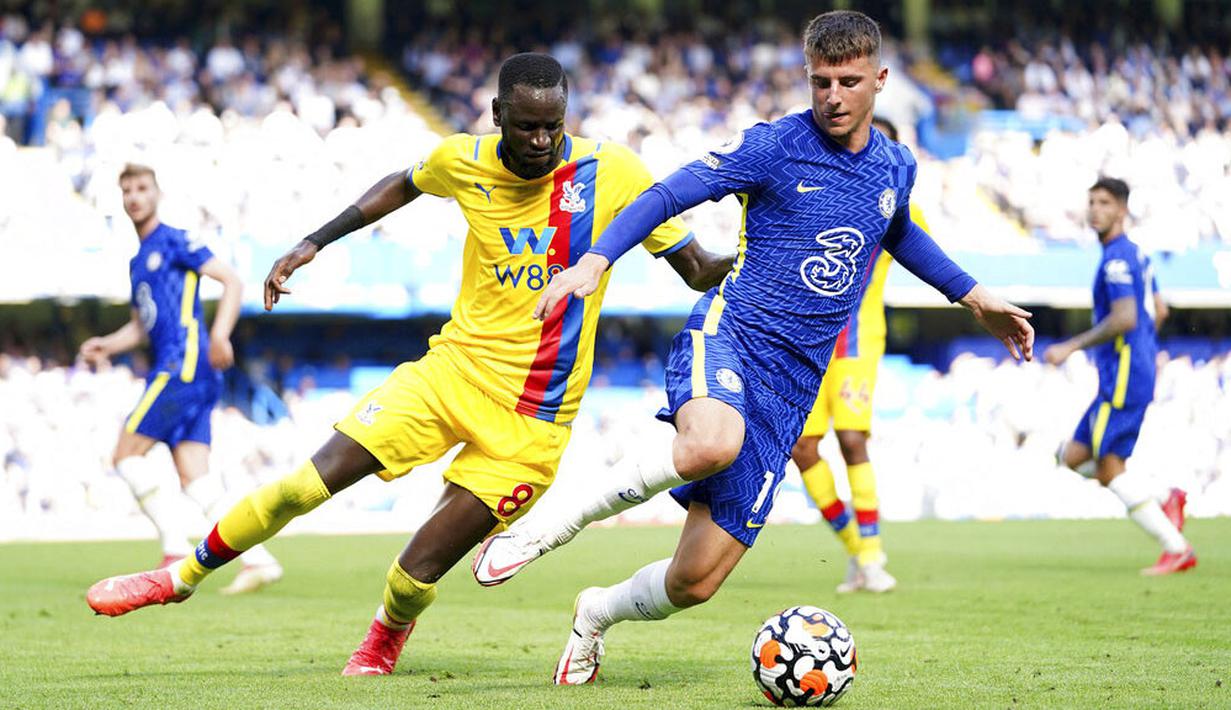 The Blues yang bermain di hadapan pendukungnya sendiri tampil garang dan berhasil menang telak tiga gol tanpa balas atas tim tamu Crystal Palace. (Foto: AP/Tess Derry)