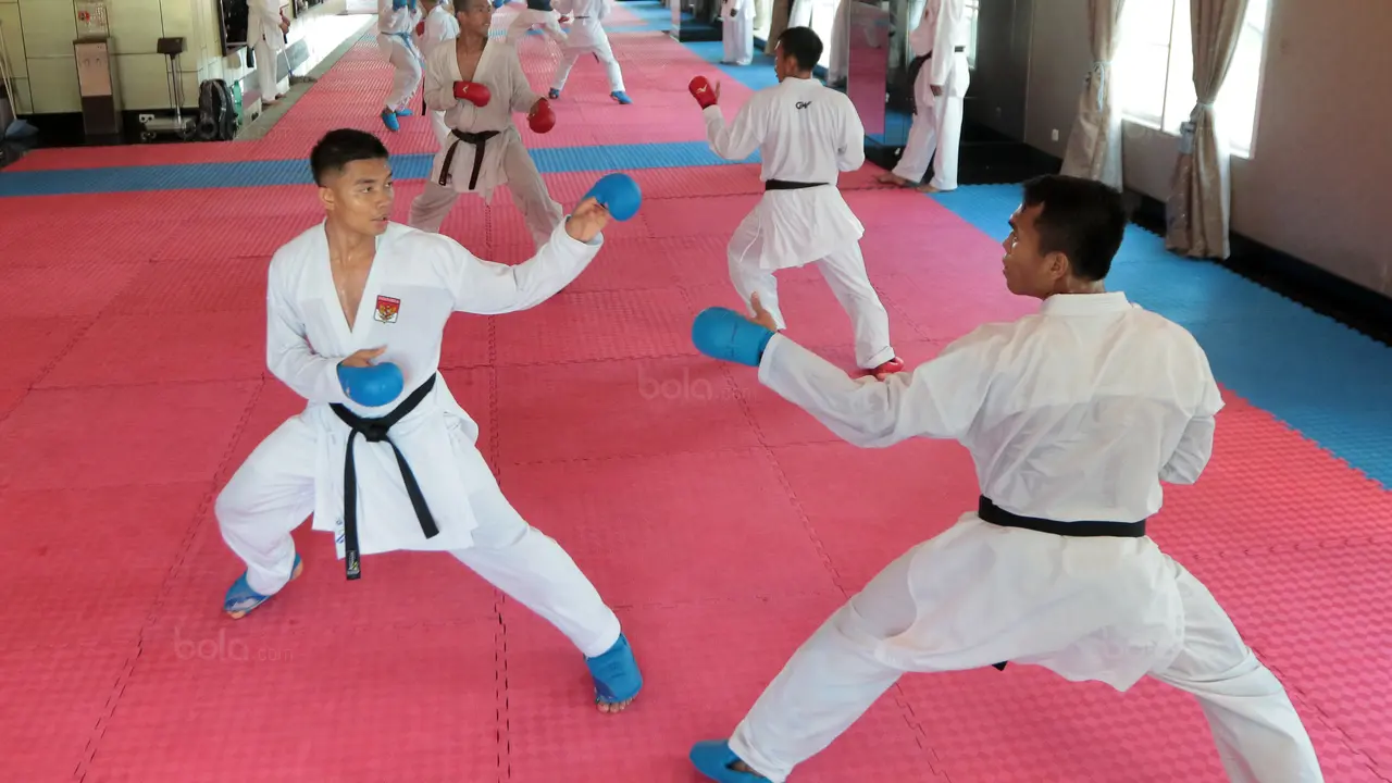 Karateka Indonesia, Jintar Simanjuntak, Sandy Firmansyah