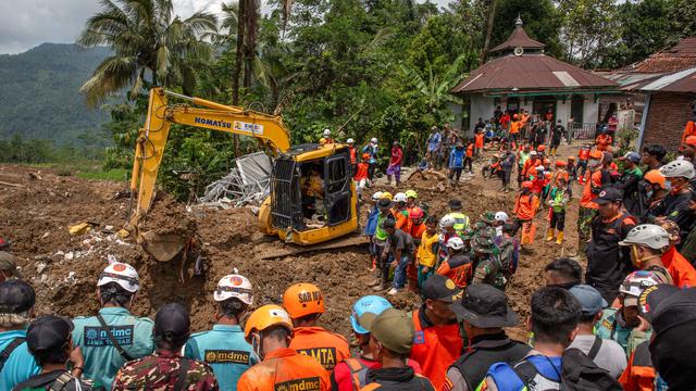 Longsor Banjarnegara, 18 Korban dalam Pencarian