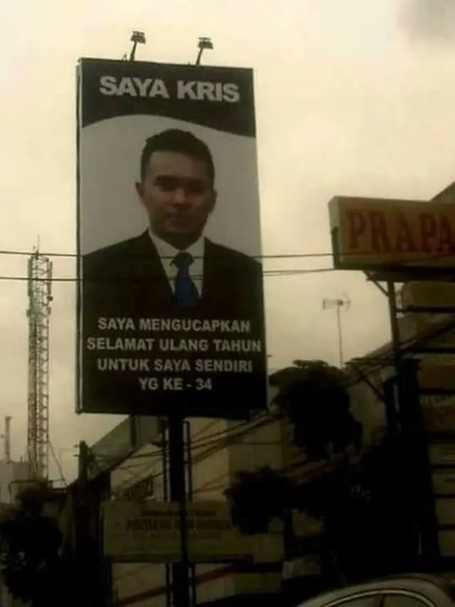 6 Spanduk Orang Biasa Ini Mirip Baliho Caleg, Bikin Ketawa Ngakak