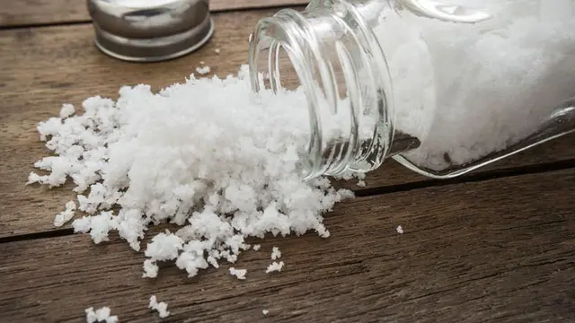 Konsumsi Garam Terlalu Banyak Picu Penyakit Ini