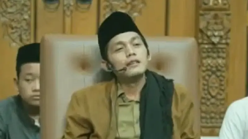 Gus Iqdam (SS: YT Lintas Alas)