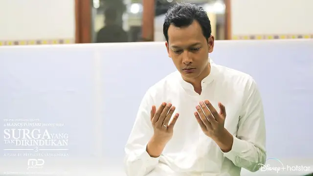 Pras sebagai pusat universe Surga Yang Tak Dirindukan. (Foto: Instagram @fedinuril)