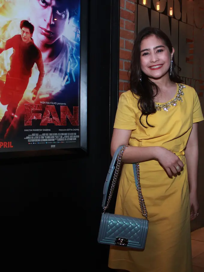 [Bintang] Prilly Latuconsina