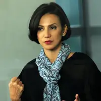 Wanda Hamidah belum mau berbagi cerita soal suami barunya.