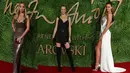 Bukan hanya di dunia musik atau akting, dalam dunia fesyen ada juga ajang penghargaan bergengsi tingkat dunia, yakni British Fashion Awards (BFA). Sejumlah selebriti seksi nan canti hadir di red carpet. (AFP/Daniel LEAL-OLIVAS )