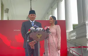 Ketum Partai Demokrat Agus Harimurti Yudhoyono (AHY) resmi dilantik sebagai Menko Infrastruktur dan Pembangunan Kewilayahan di Istana, Senin (21/10/2024). (Liputan6.com/ Winda Nelfira)