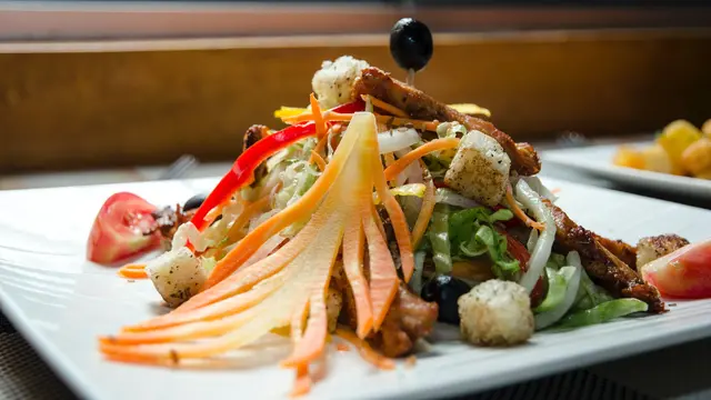 Ayam Cincang Pedas ala Thailand