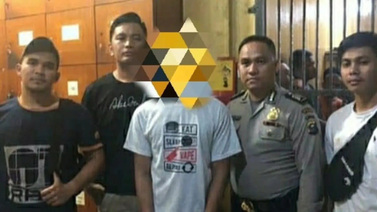 Tersangka penyebar foto dan video mesum mantan pacarnya di Rokan Hulu ditangkap Polda Riau.