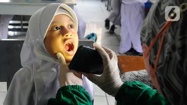 Pemeriksaan Kesehatan Murid Sekolah Dasar