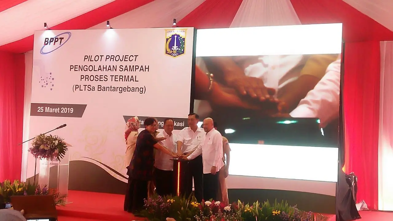 Peresmian Pilot Project Pengolahan Sampah Proses Termal (PLTSa Bantargebang), Senin (25/3/ 2019).