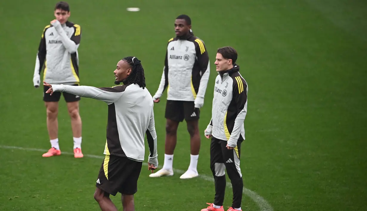 Di Liga Champions 2024/2025, Juventus juga baru mencetak tujuh gol dan kebobolan lima. (Isabella BONOTTO/AFP)
