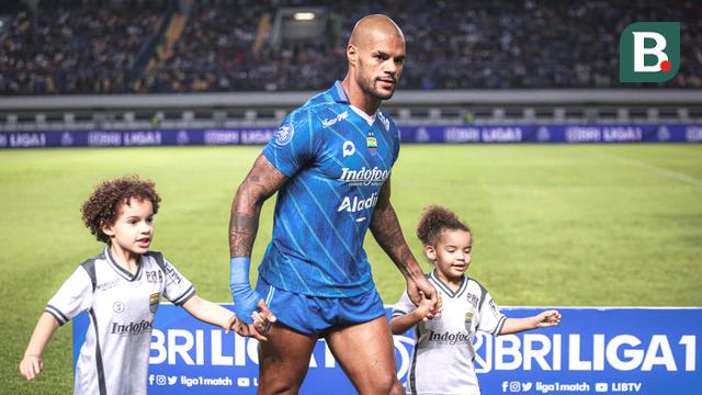 Persib Bandung vs Dewa United - BRI Liga 1 2023/2024