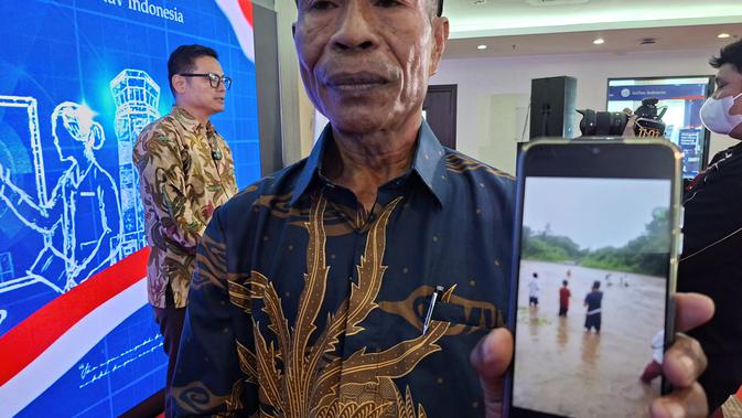 22 Tahun Mengabdi, Guru PPKN Maluku Ini Akhirnya Raih Laptop dan Proyektor Impian