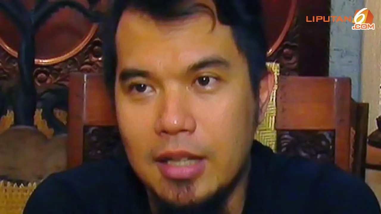 ahmad-dhani-131127b.jpg