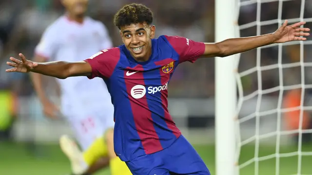 Foto: Barisan 5 Pemain Termuda yang Lakukan Debut Sepanjang Sejarah Liga Champions, Wonderkid Barcelona Terbaru