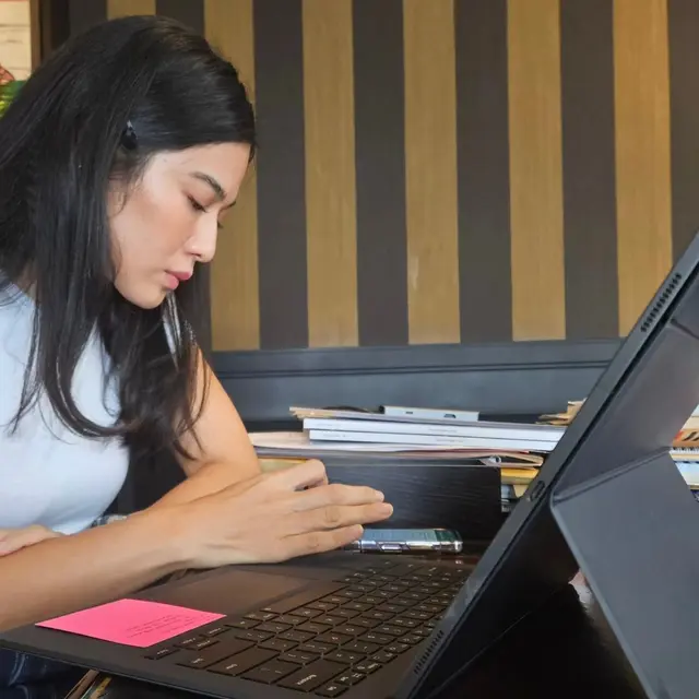 [Fimela] Dian Sastrowardoyo