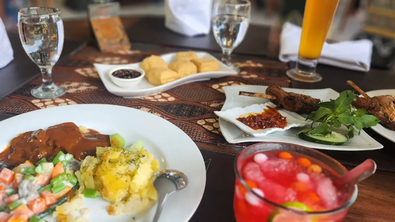 Tempat makan siang di Jogja