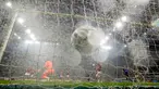 Pemain Inter Milan Henrikh Mkhitaryan mencetak gol ke gawang Inter Milan pada pertandingan sepak bola Serie A Liga Italia di Stadion San Siro, Milan, Italia, Sabtu (16/9/2023). Inter Milan manang 5-1. (AP Photo/Luca Bruno)
