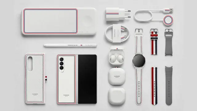 Samsung Galaxy Z Fold3 5G Thom Browne Edition