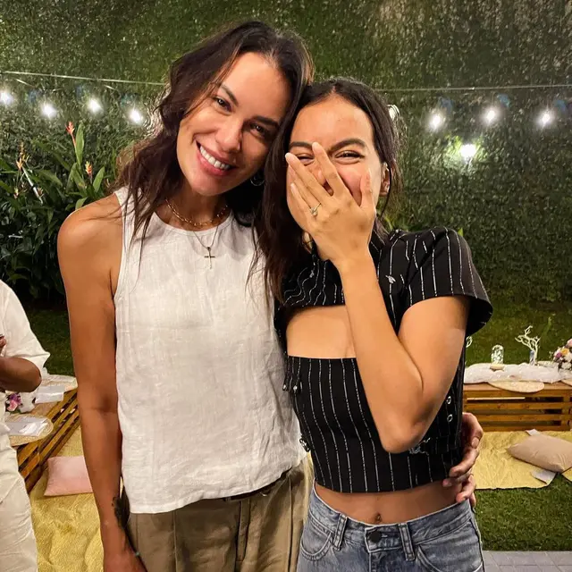 6 Momen Eva Celia Dilamar Kekasihnya di Hari Ulang Tahun, Menangis Bahagia