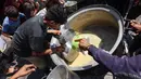Hampir sepertiga warga Gaza tidak mendapatkan makanan dalam beberapa hari terakhir. (Omar AL-QATTAA/AFP)