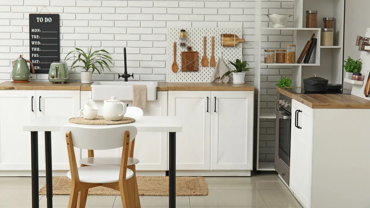 Tips Merapikan Dapur agar Lebih Tertata, Bebas dari Barang Menumpuk yang Tak Terpakai