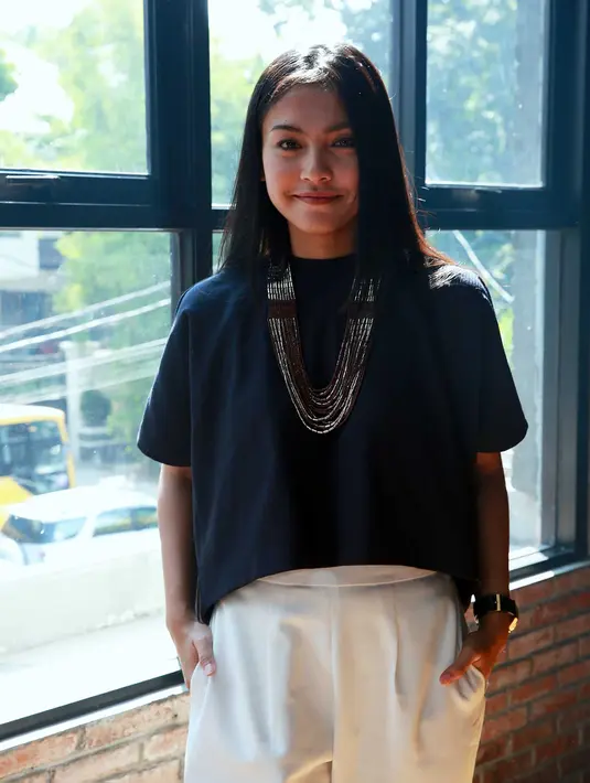 Rania Putri Sari, memerankan sosok Raden Ajeng Kartini dalamfilm 'Surat Cinta Kartini'. Finalis Gadis Sampul 2009 ini akan beradu akting dengan Chico Jerikho, aktor Indonesia yang namanya tengah melambung. (Deki Prayoga/Bintang.com)