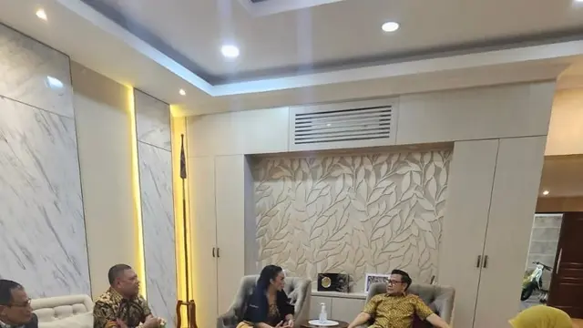 Krisdayanti dan Raul Lemos