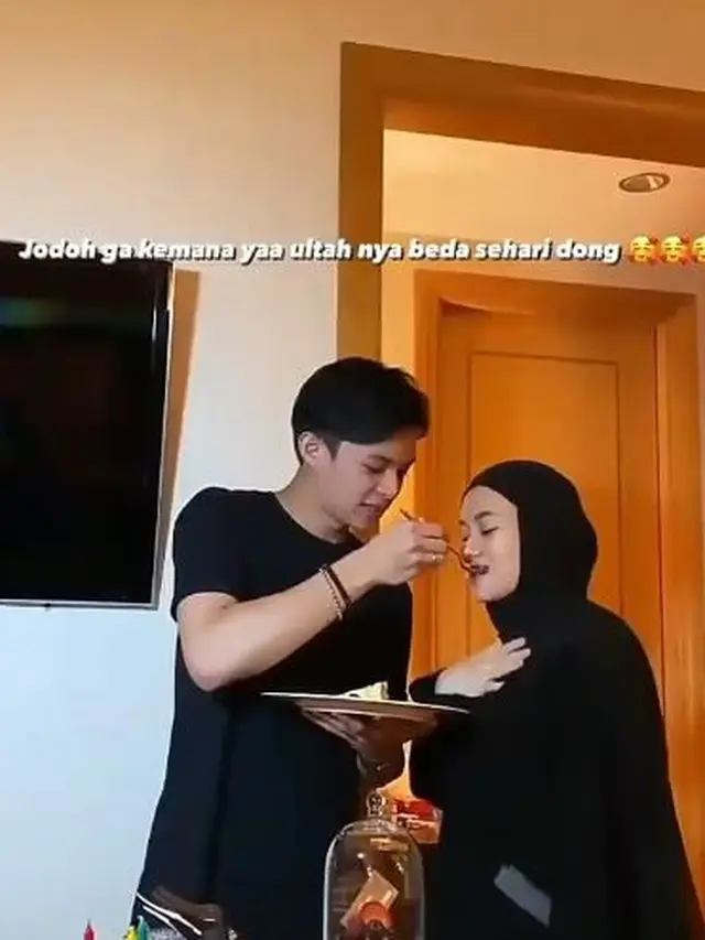 6 Momen Ulang Tahun Dinda Hauw dan Rey Mbayang, Dirayakan Bareng