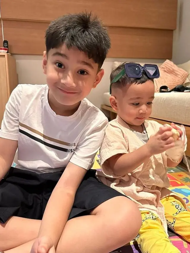 Rafathar dan Rayyanza (Instagram/raffinagita1717)