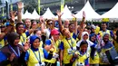 Ribuan orang turut ambil bagian dalam event lari bertajuk 'EU On The Move 5K' di Sudirman, Jakarta, Minggu (3/5/2015). Acara lari tersebut memulai garis start di Sampoerna Strategic Square dan finish di Menara Intiland. (Liputan6.com/Yoppy Renato)