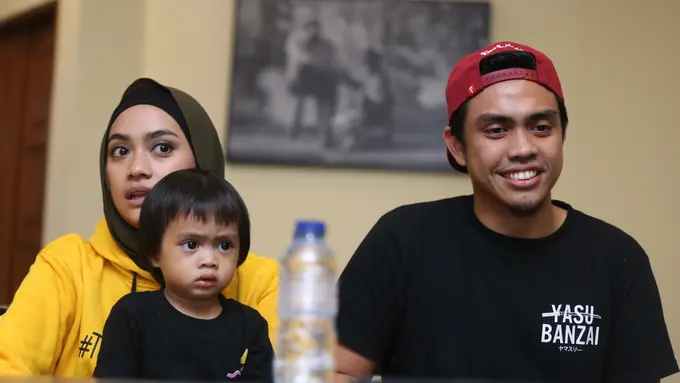 [Bintang] Ayudia Bing Slamet dan Ditto