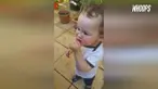 Ekspresi sang bocah tak seperti anak kecil yang sedang makan permen.