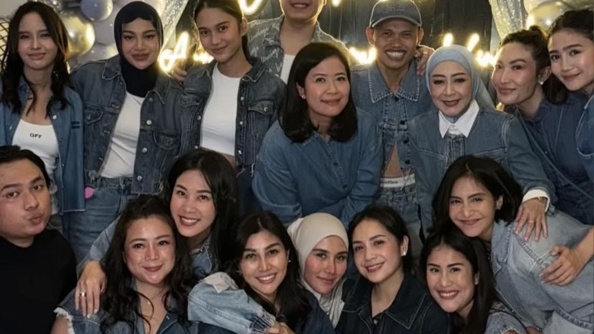 Sederet Selebritis Tampil dengan Outfit Denim di Pesta Ulang Tahun Wanda Harra, Aaliyah Massaid hingga Lyodra