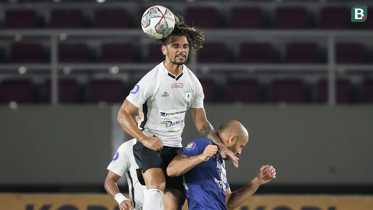 Foto: Belum Terkalahkan, Persib Gusur Bhayangkara FC dari Puncak Klasemen usai Gulung Persipura Jayapura dalam BRI Liga 1