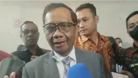 Menko Polhukam Mahfud Md menanggapi vonis ringan Richard Eliezer di kasus pembunuhan berencana Brigadir J. (Liputan6.com/Winda Nelfira)